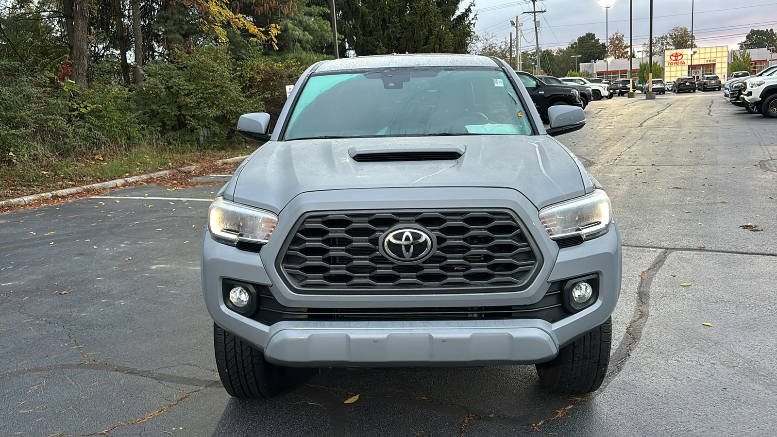 2020 Toyota Tacoma TRD Sport 9