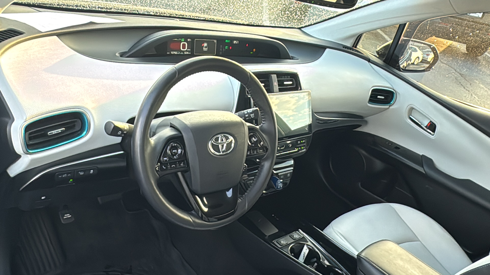 2019 Toyota Prius XLE 13