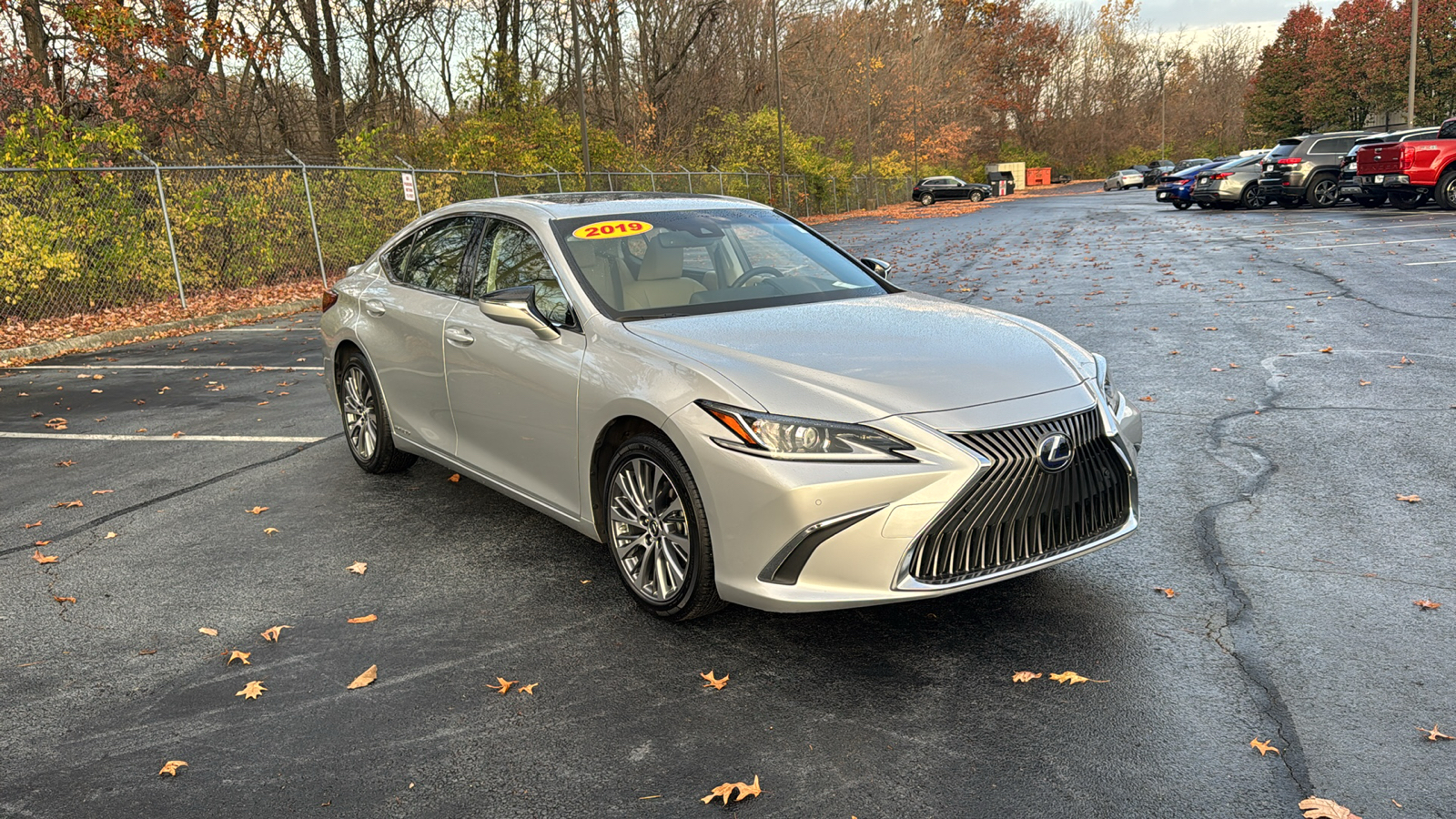 2019 Lexus ES 300h 2