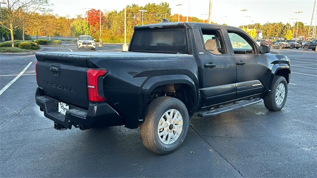 2024 Toyota Tacoma 4WD SR5 10