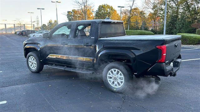 2024 Toyota Tacoma 4WD SR5 14