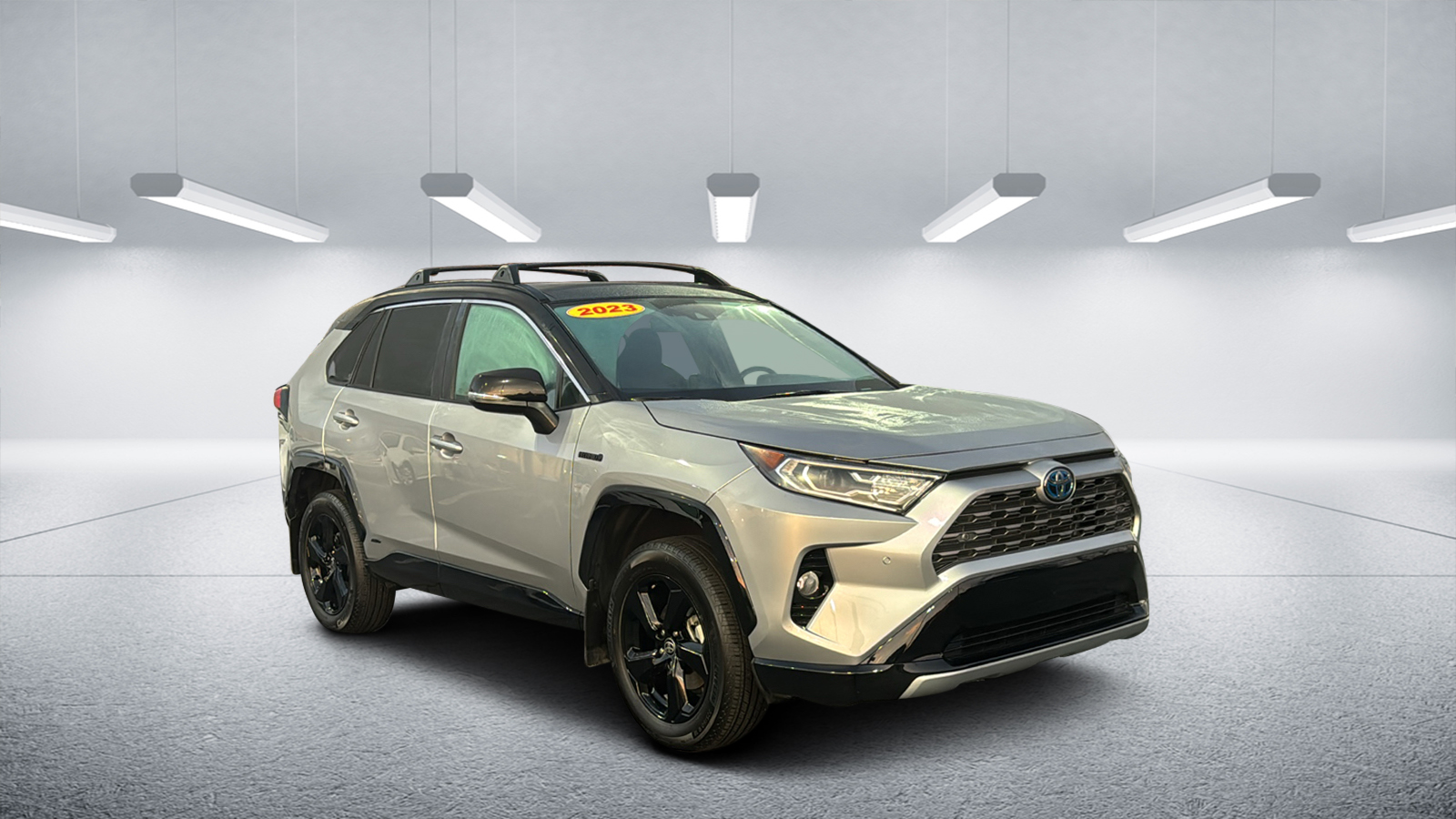 2021 Toyota RAV4 Hybrid XSE 1