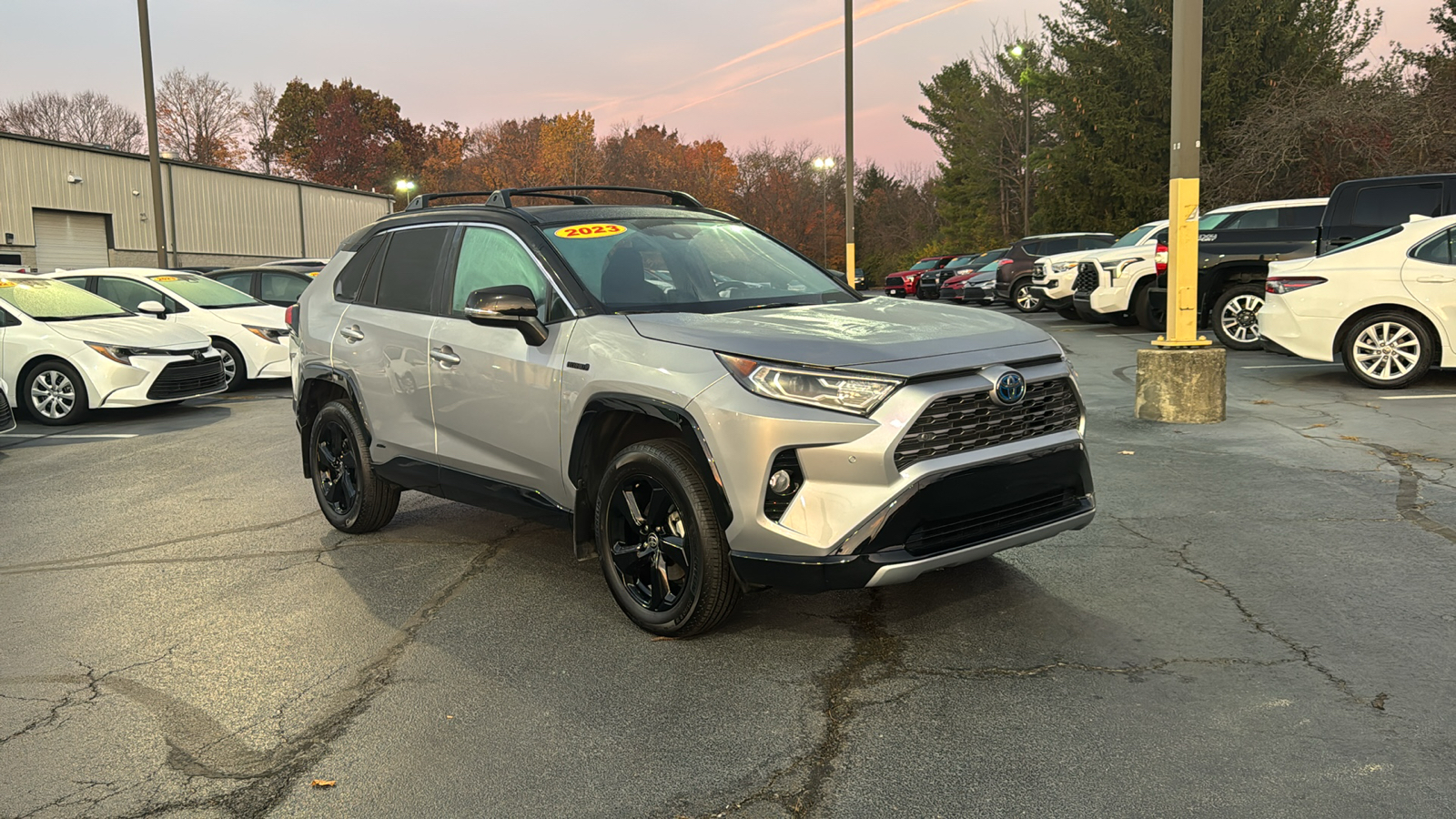 2021 Toyota RAV4 Hybrid XSE 2