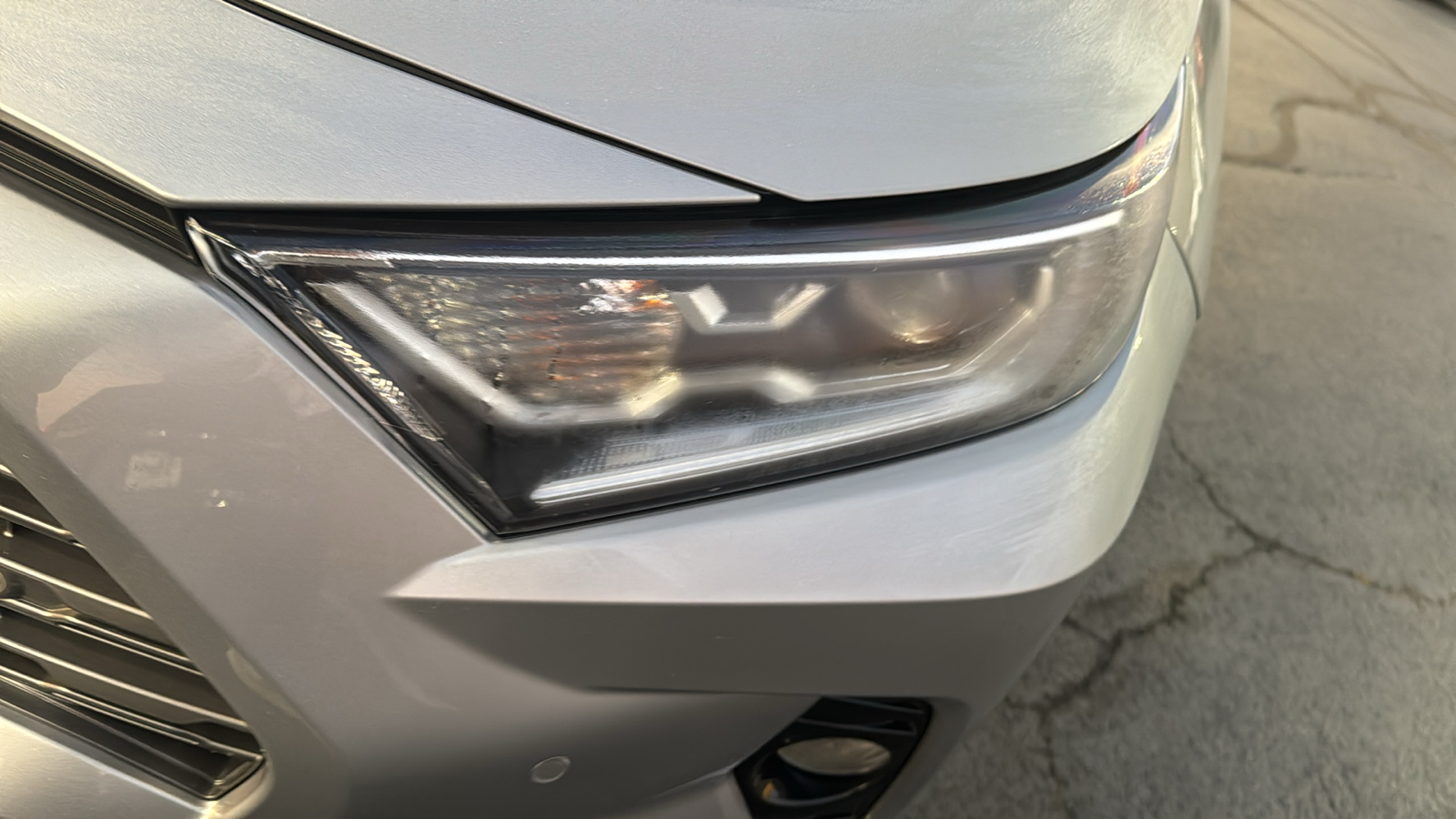 2021 Toyota RAV4 Hybrid XSE 8