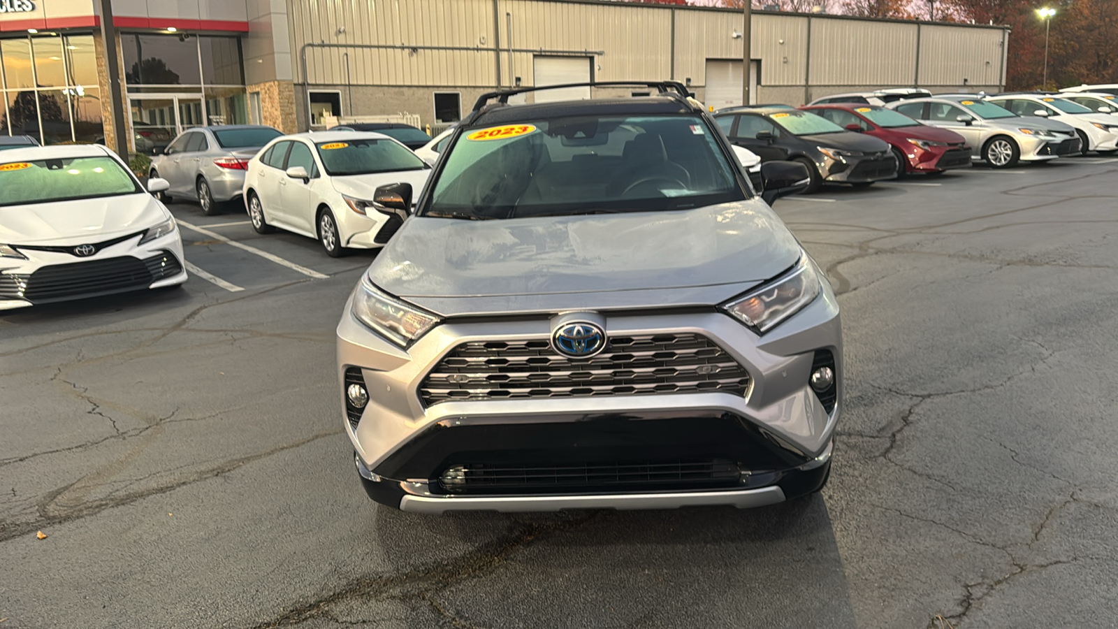 2021 Toyota RAV4 Hybrid XSE 9