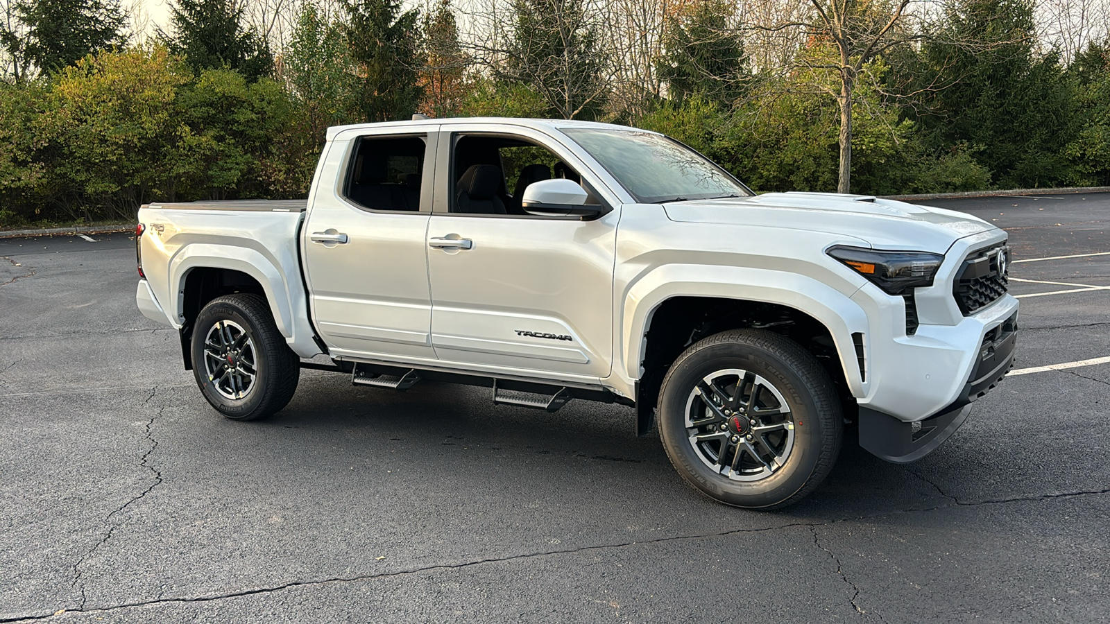 2024 Toyota Tacoma 4WD TRD Sport 2