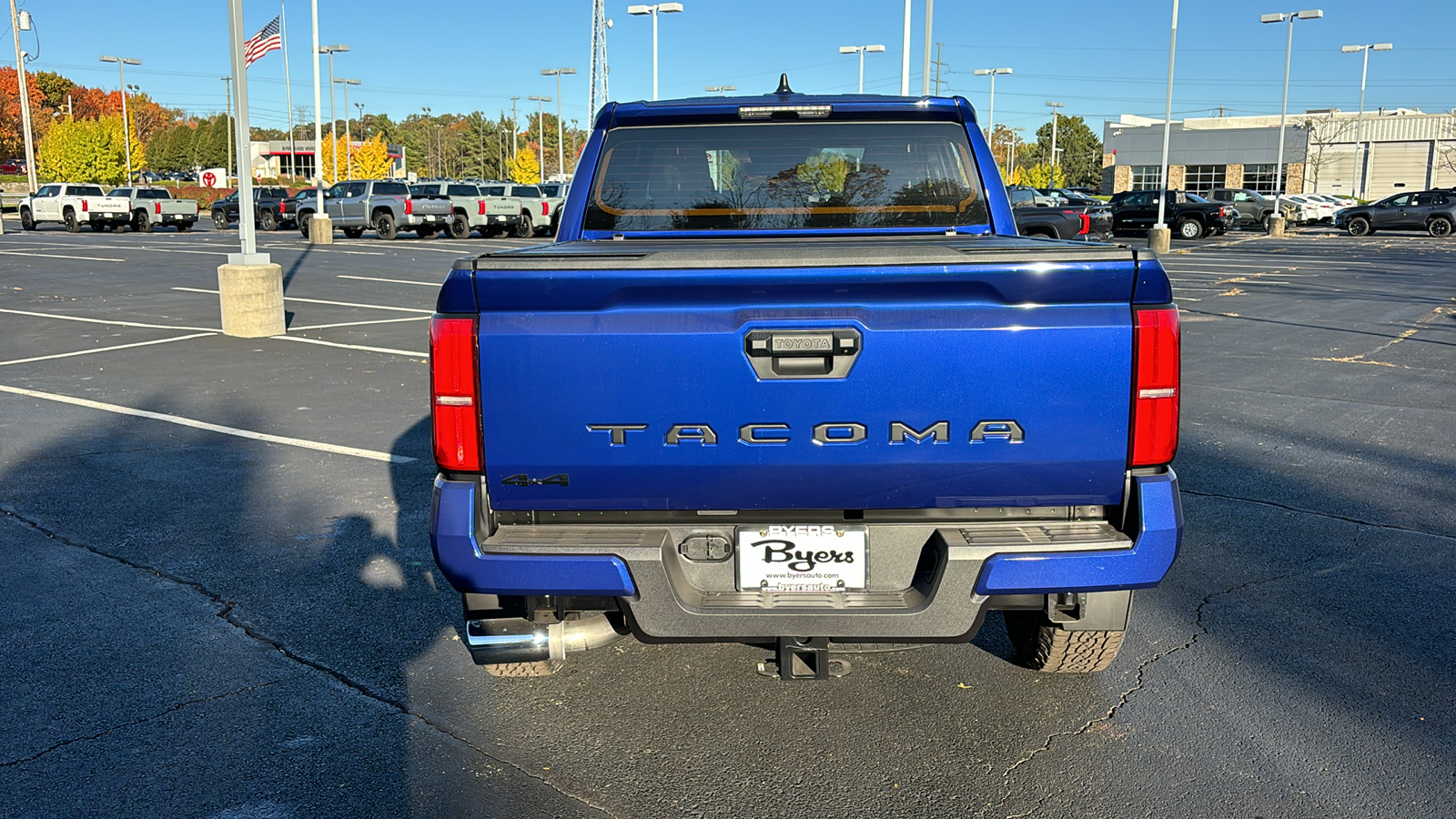 2024 Toyota Tacoma 4WD TRD Off-Road 11