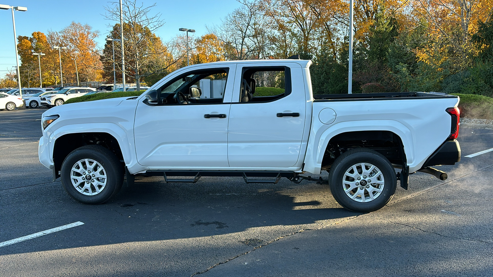 2024 Toyota Tacoma 4WD SR 15