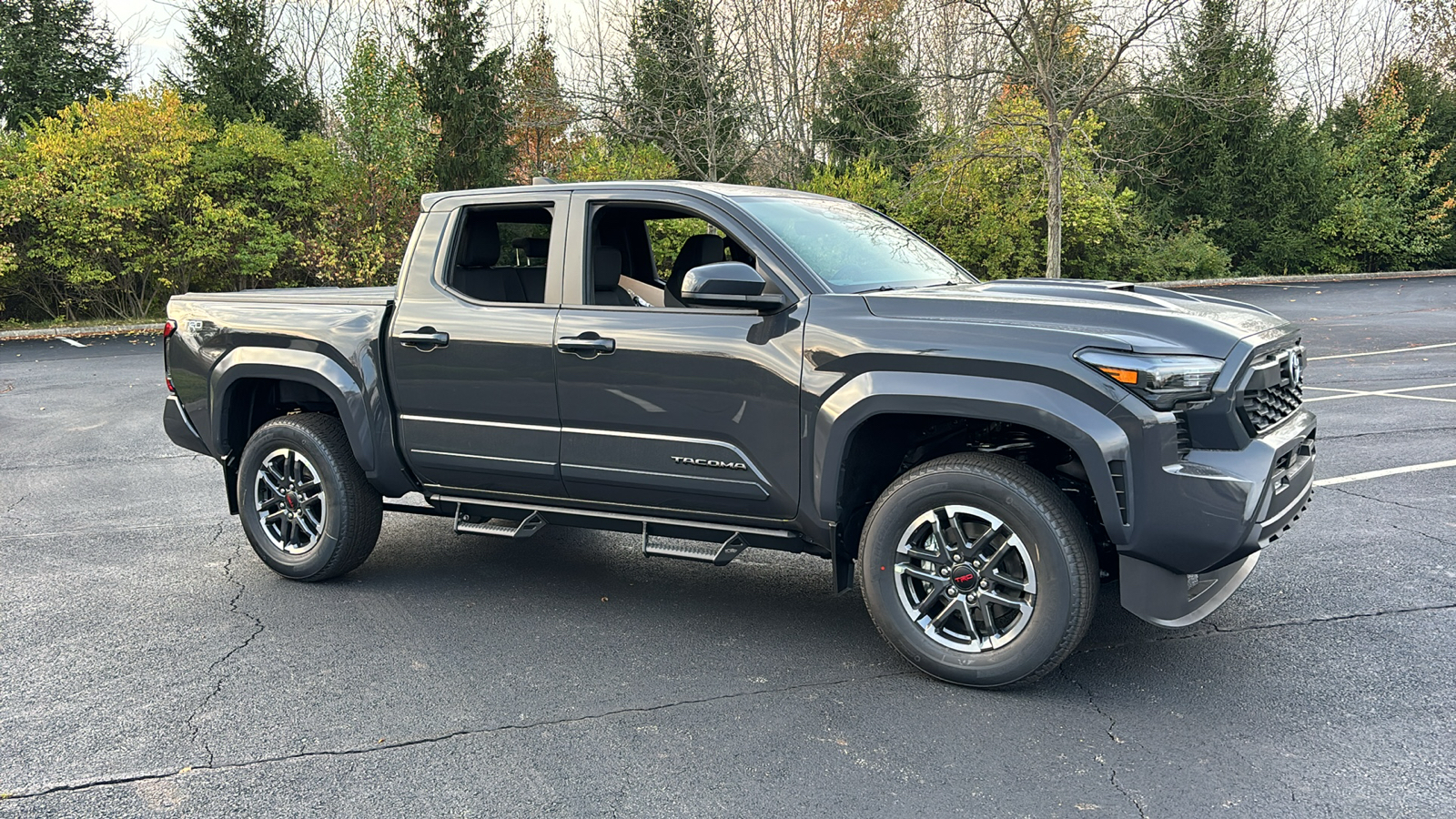 2024 Toyota Tacoma 4WD TRD Sport 2