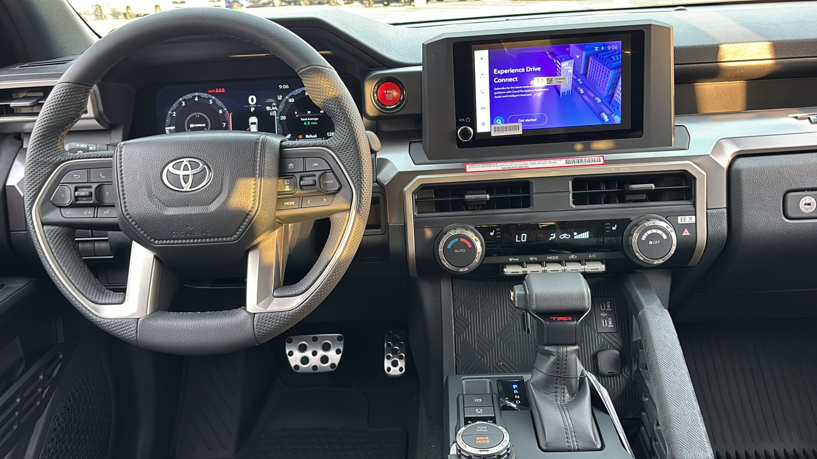 2024 Toyota Tacoma 4WD TRD Sport 18