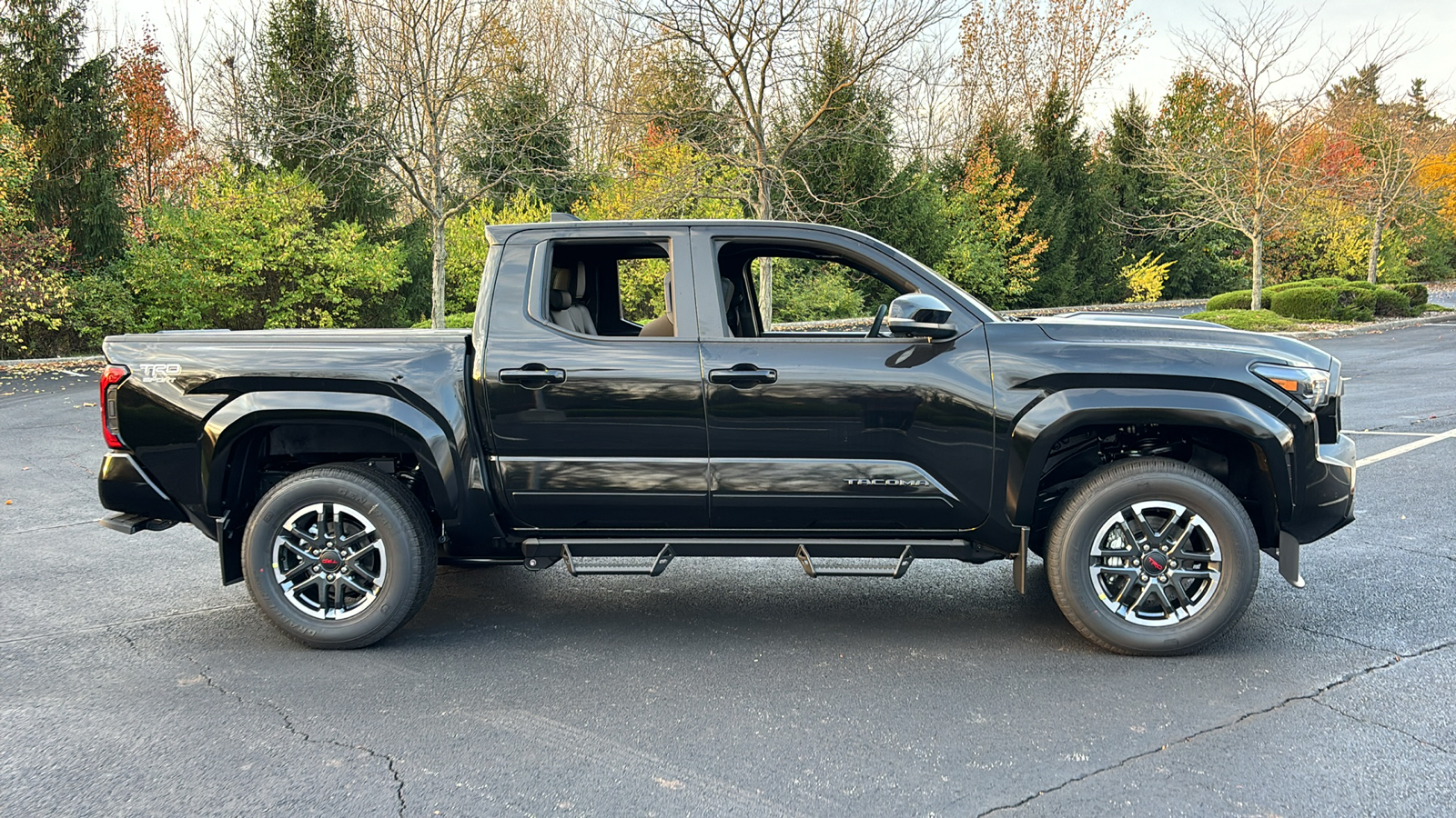 2024 Toyota Tacoma 4WD TRD Sport 3