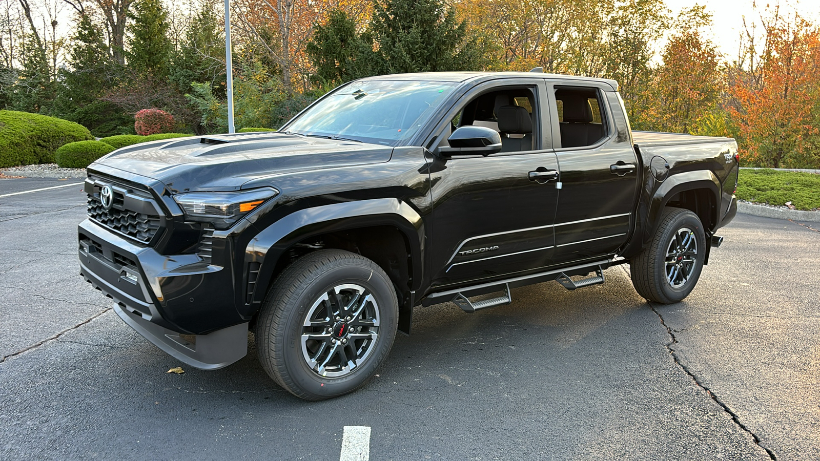 2024 Toyota Tacoma 4WD TRD Sport 43