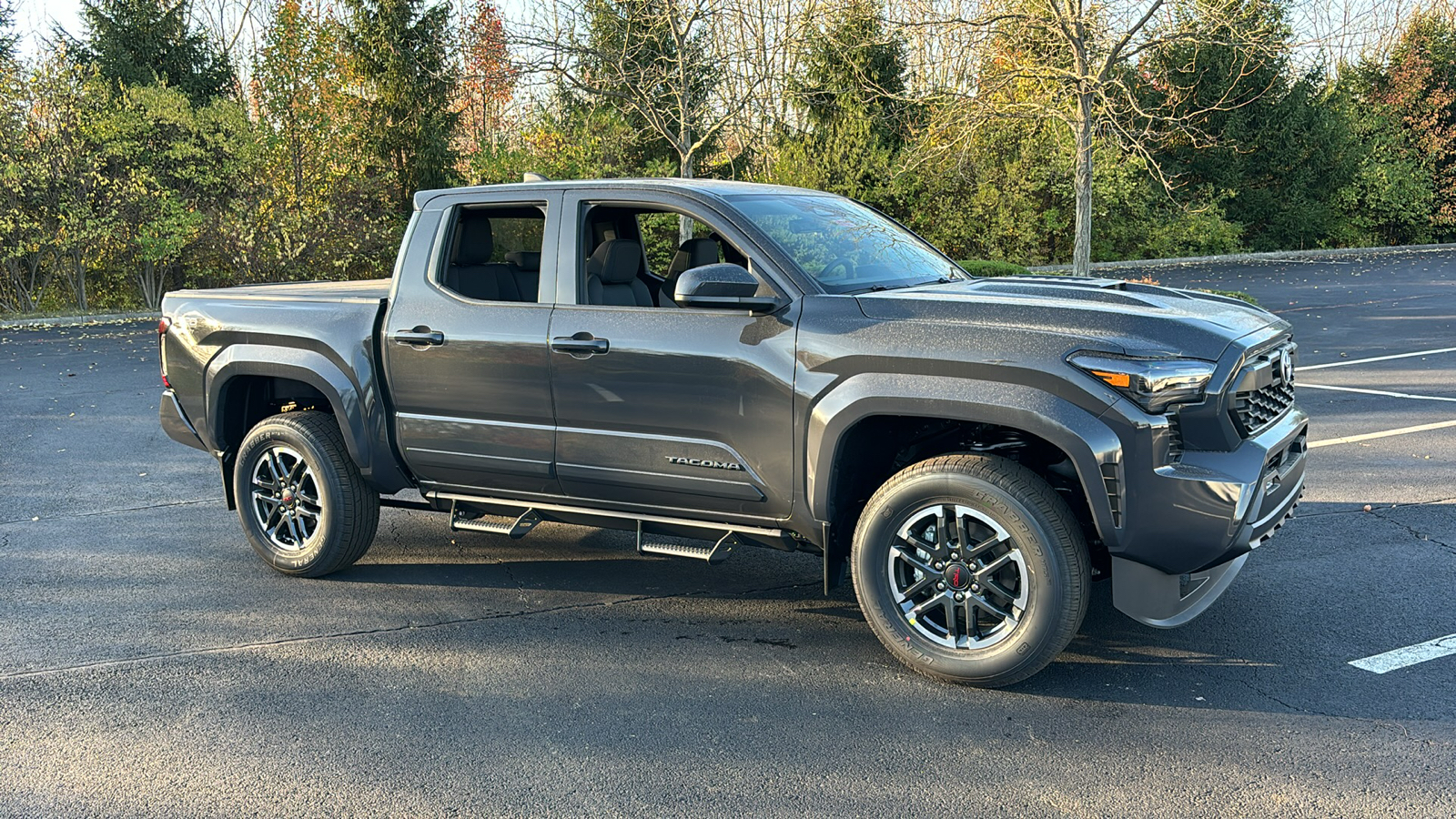 2024 Toyota Tacoma 4WD TRD Sport 2