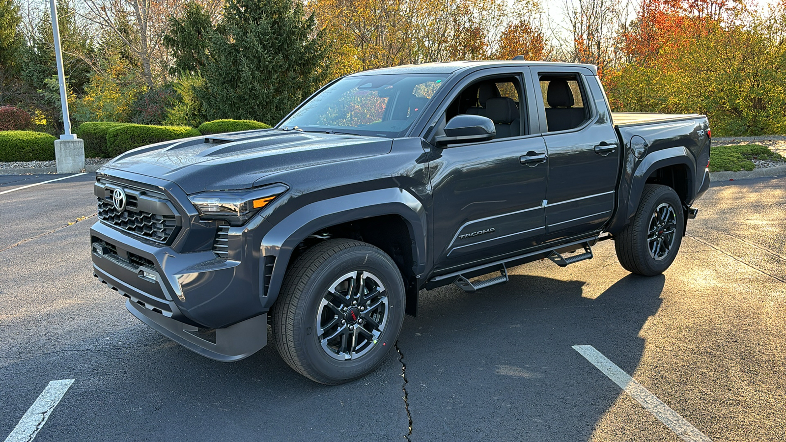 2024 Toyota Tacoma 4WD TRD Sport 41