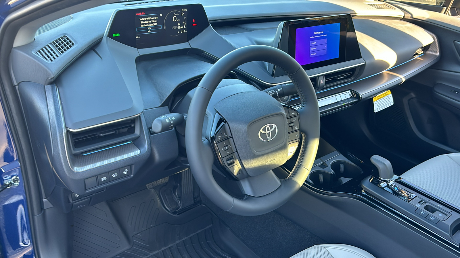 2024 Toyota Prius XLE 18