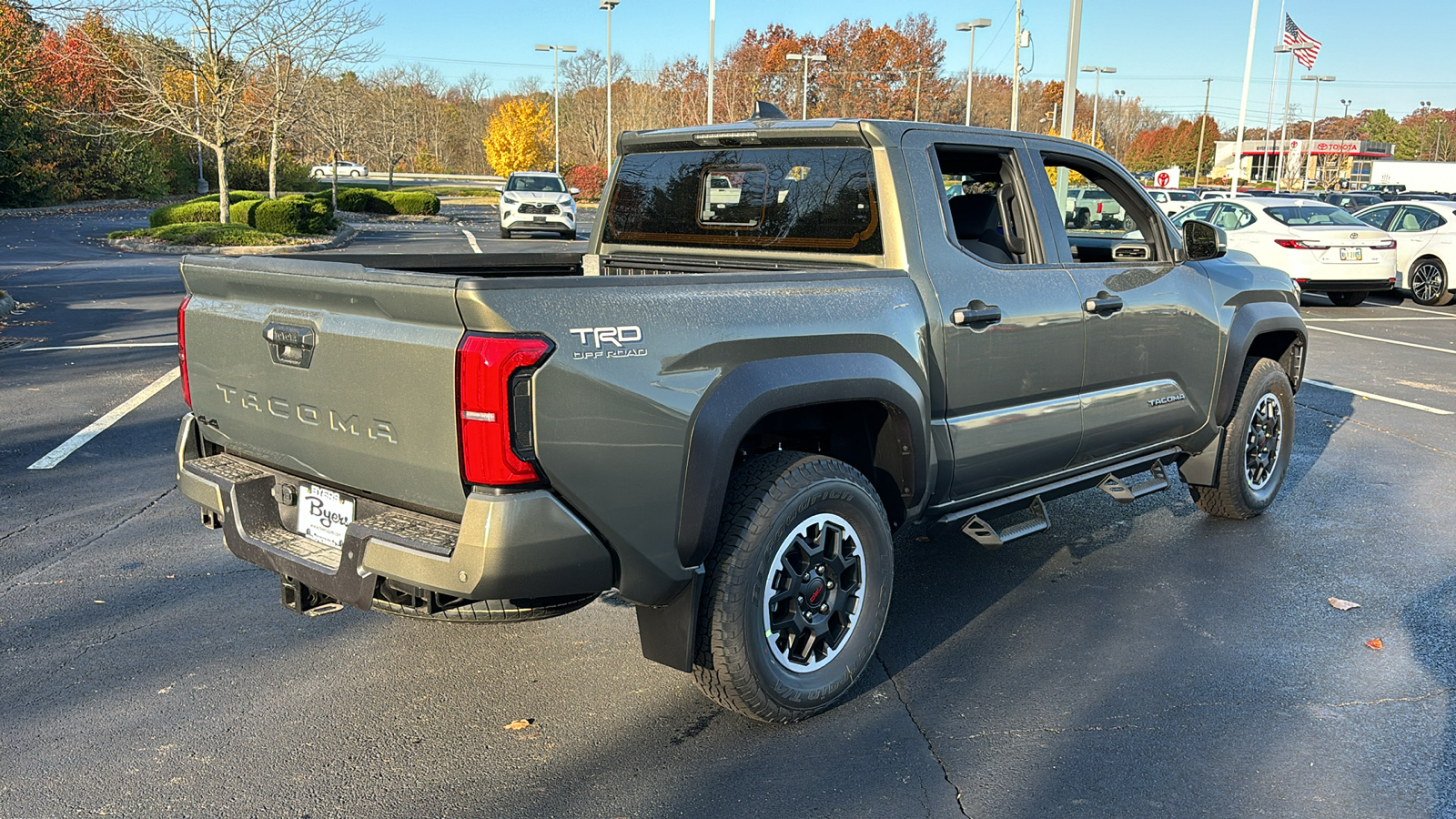 2024 Toyota Tacoma 4WD TRD Off-Road 10