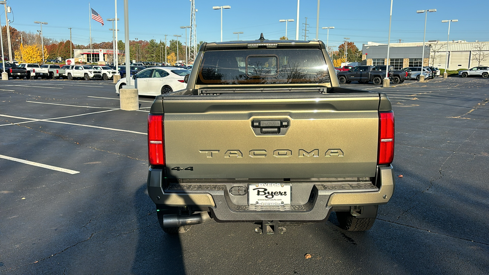 2024 Toyota Tacoma 4WD TRD Off-Road 11