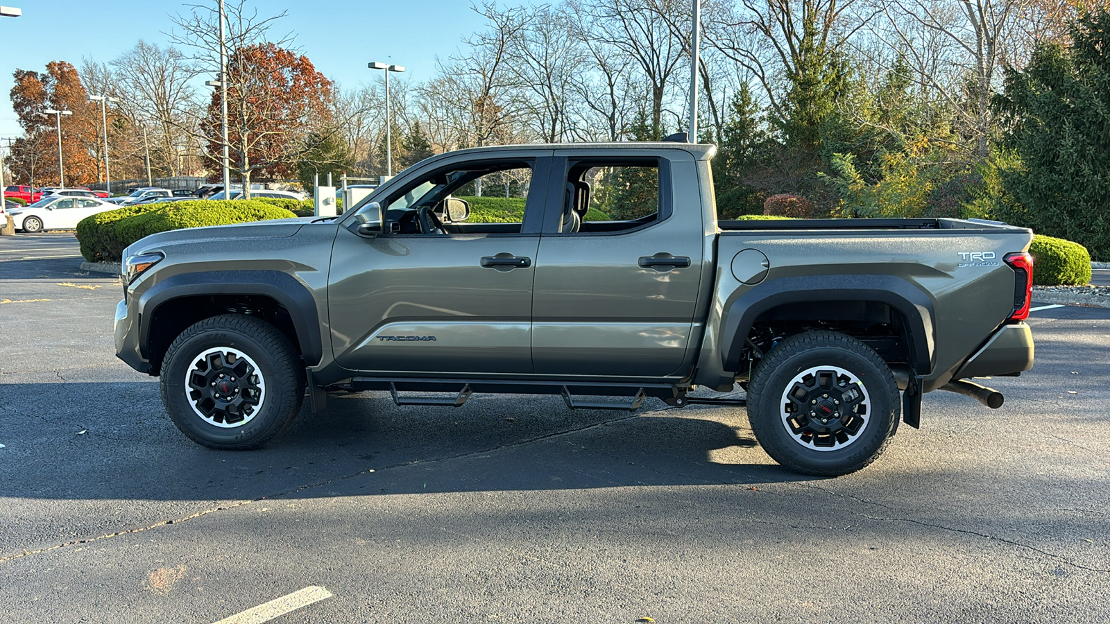 2024 Toyota Tacoma 4WD TRD Off-Road 15