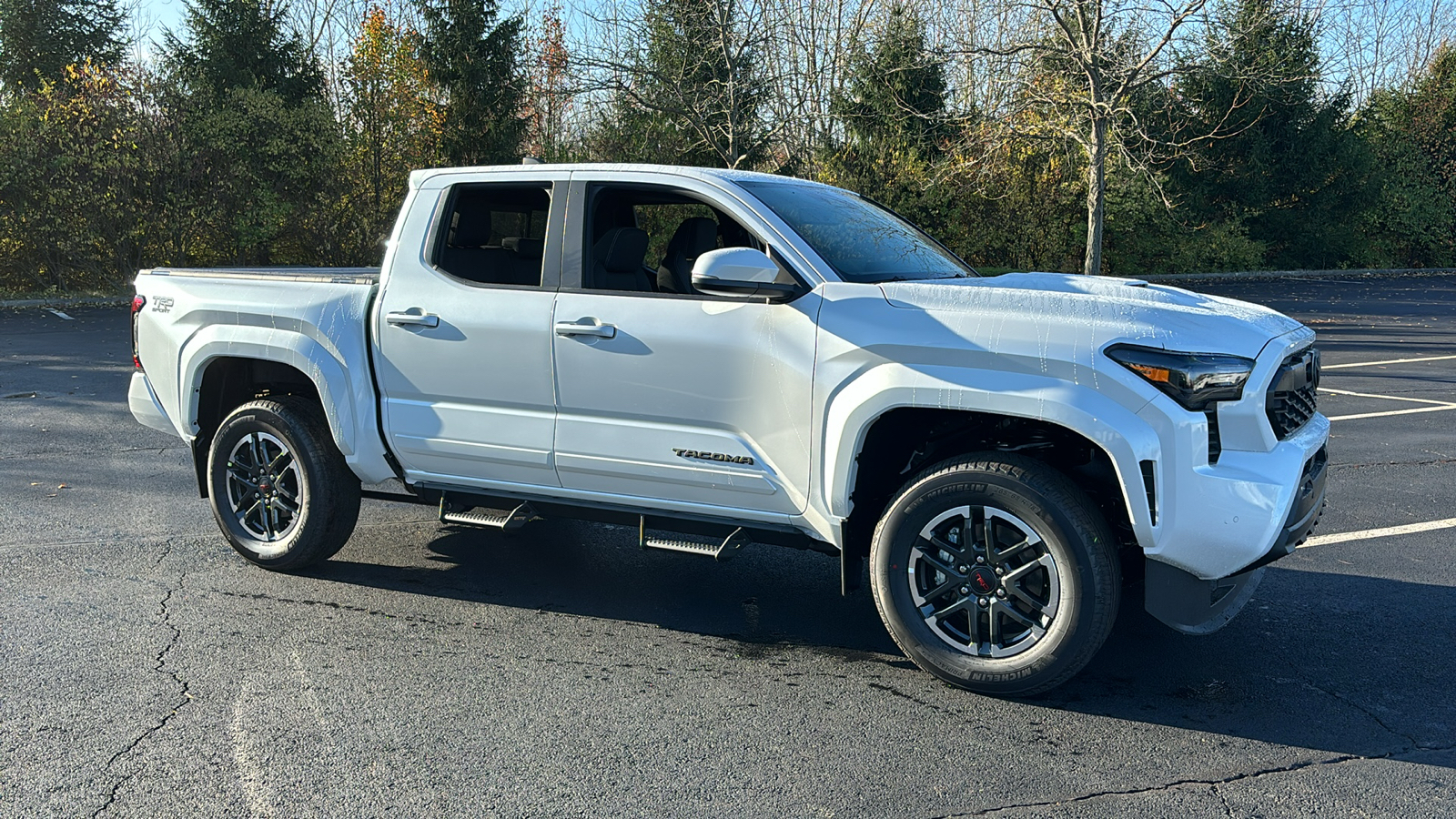 2024 Toyota Tacoma 4WD TRD Sport 2