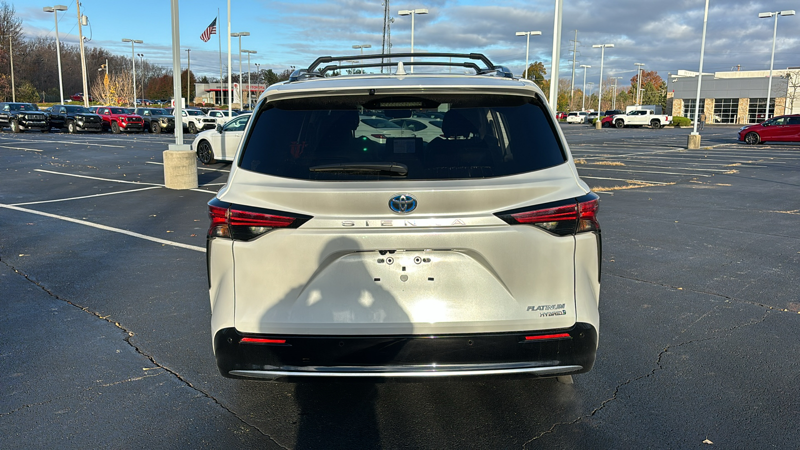 2024 Toyota Sienna Platinum 12