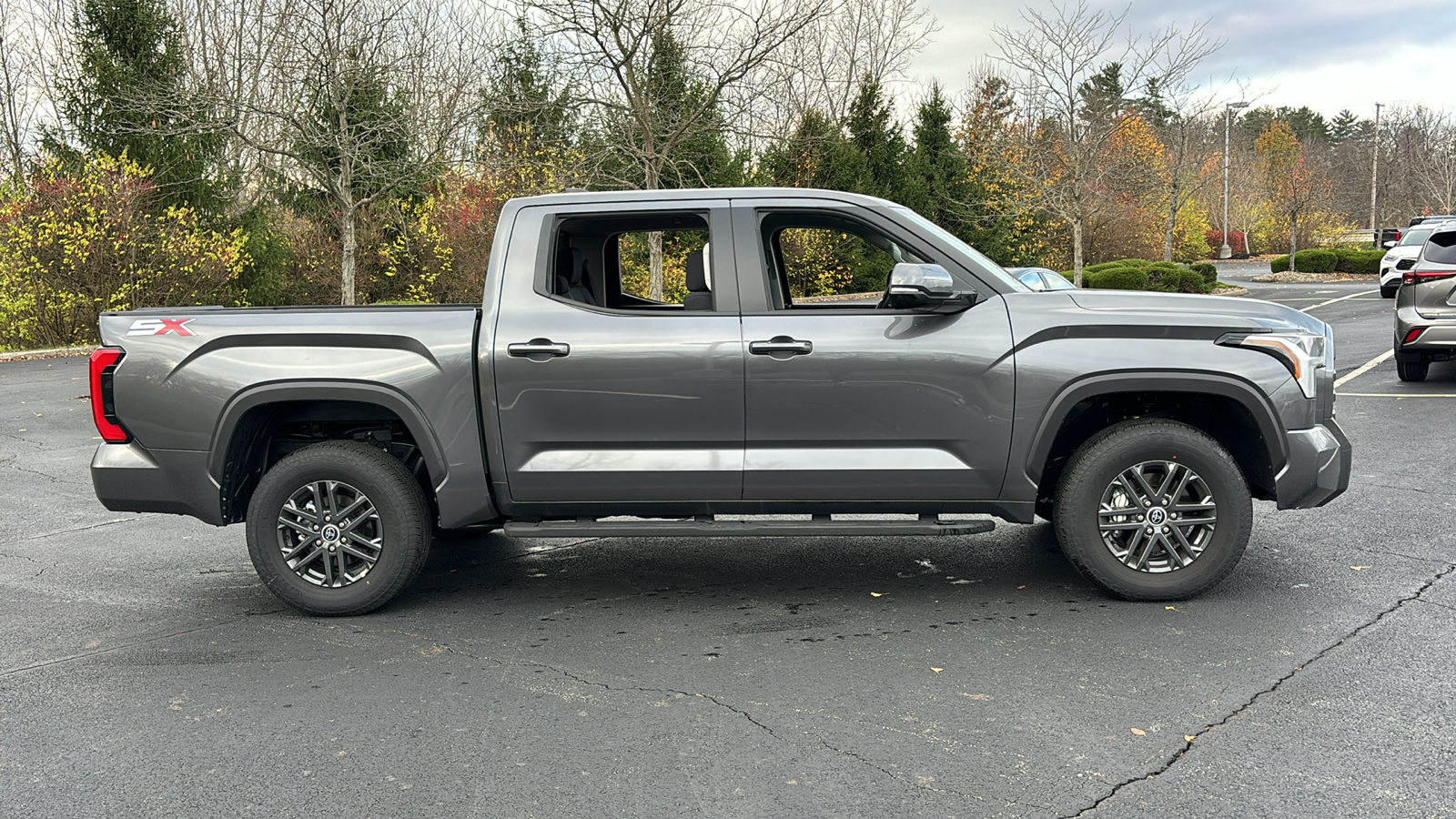 2024 Toyota Tundra 4WD SR5 5