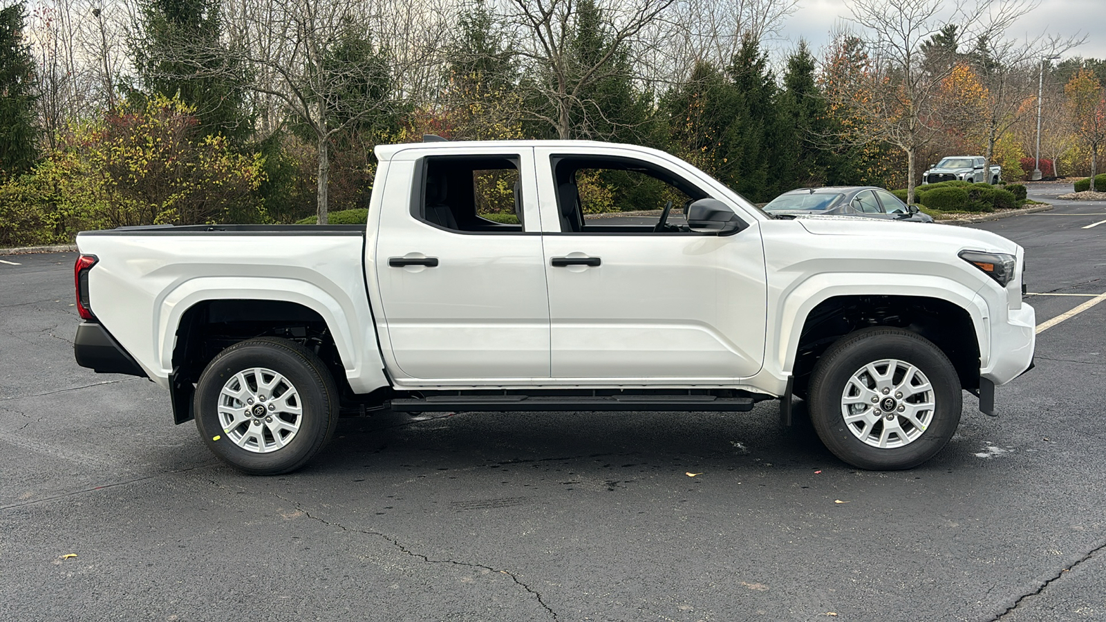 2024 Toyota Tacoma 2WD SR 3