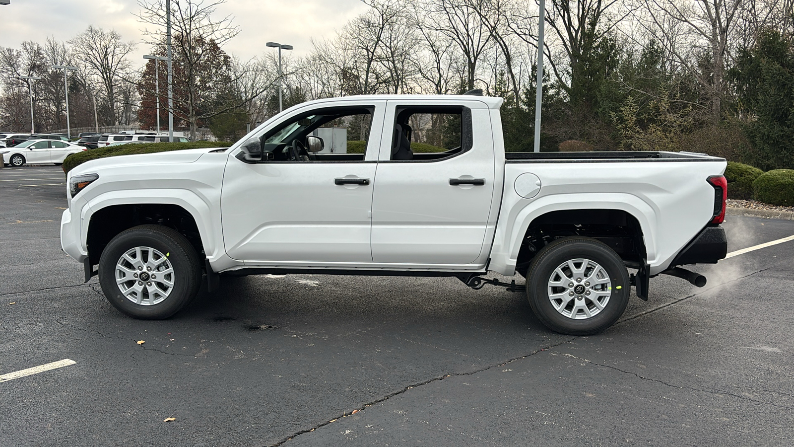 2024 Toyota Tacoma 4WD SR 15