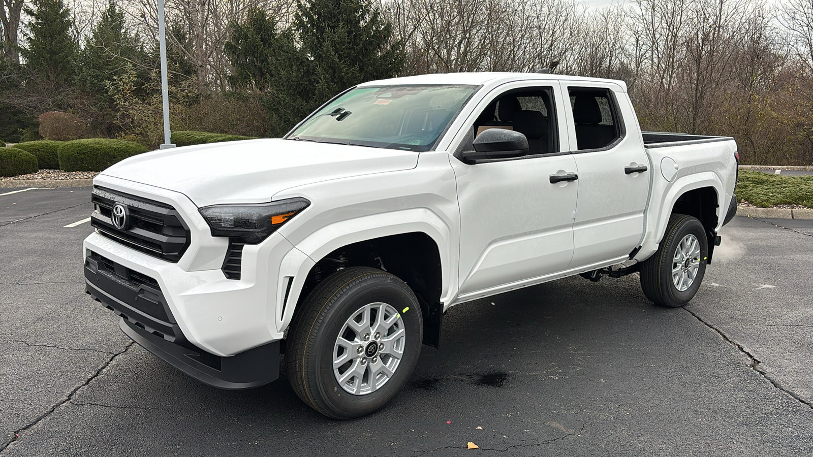 2024 Toyota Tacoma 4WD SR 41