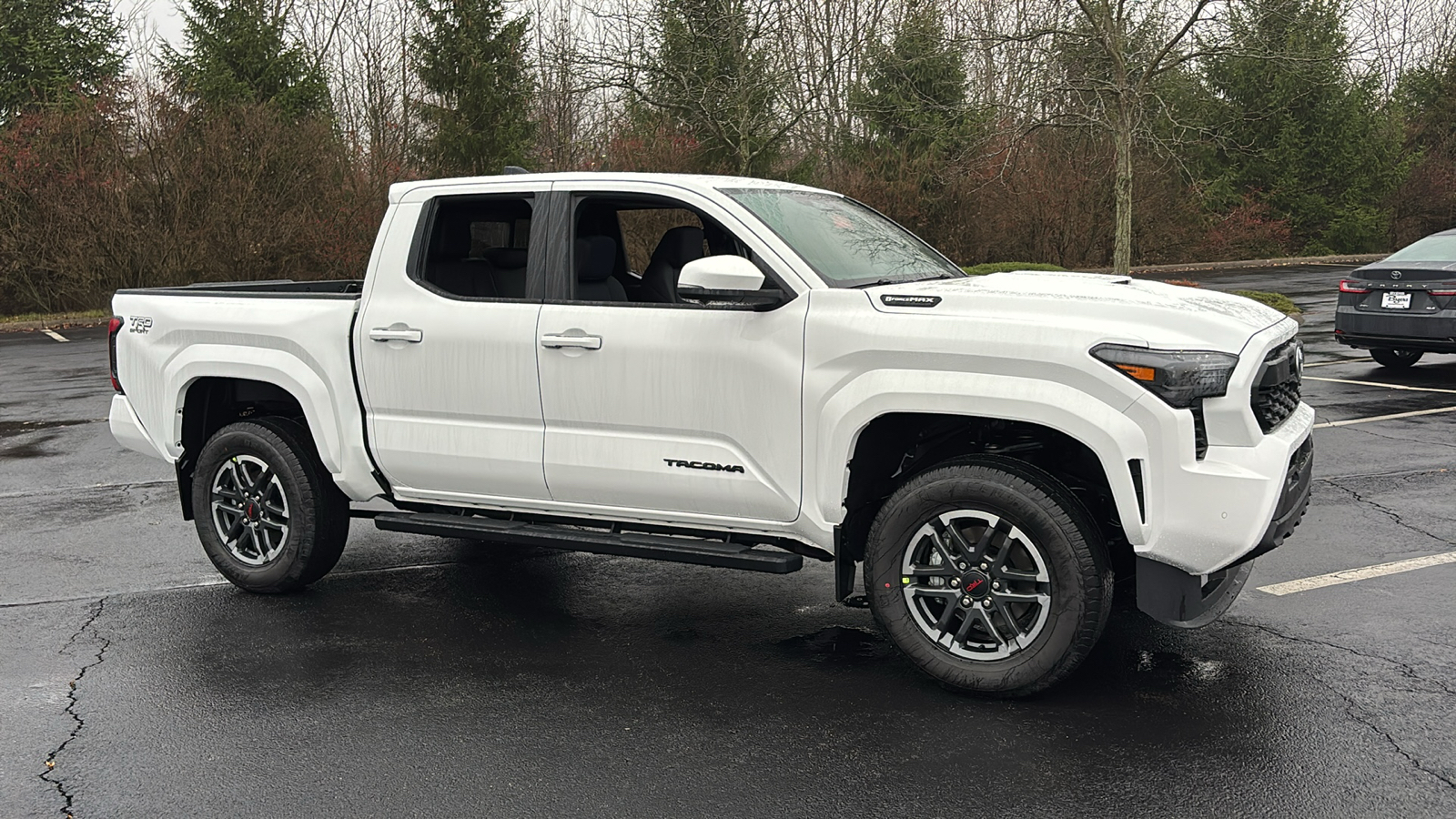 2024 Toyota Tacoma 4WD TRD Sport Hybrid 2