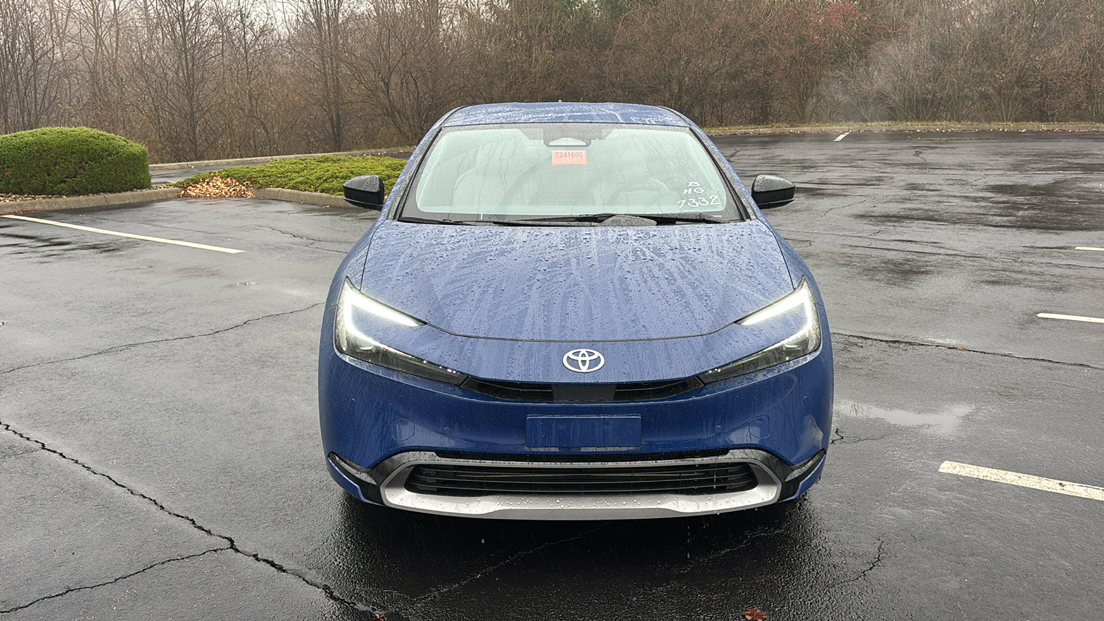 2024 Toyota Prius XLE 41