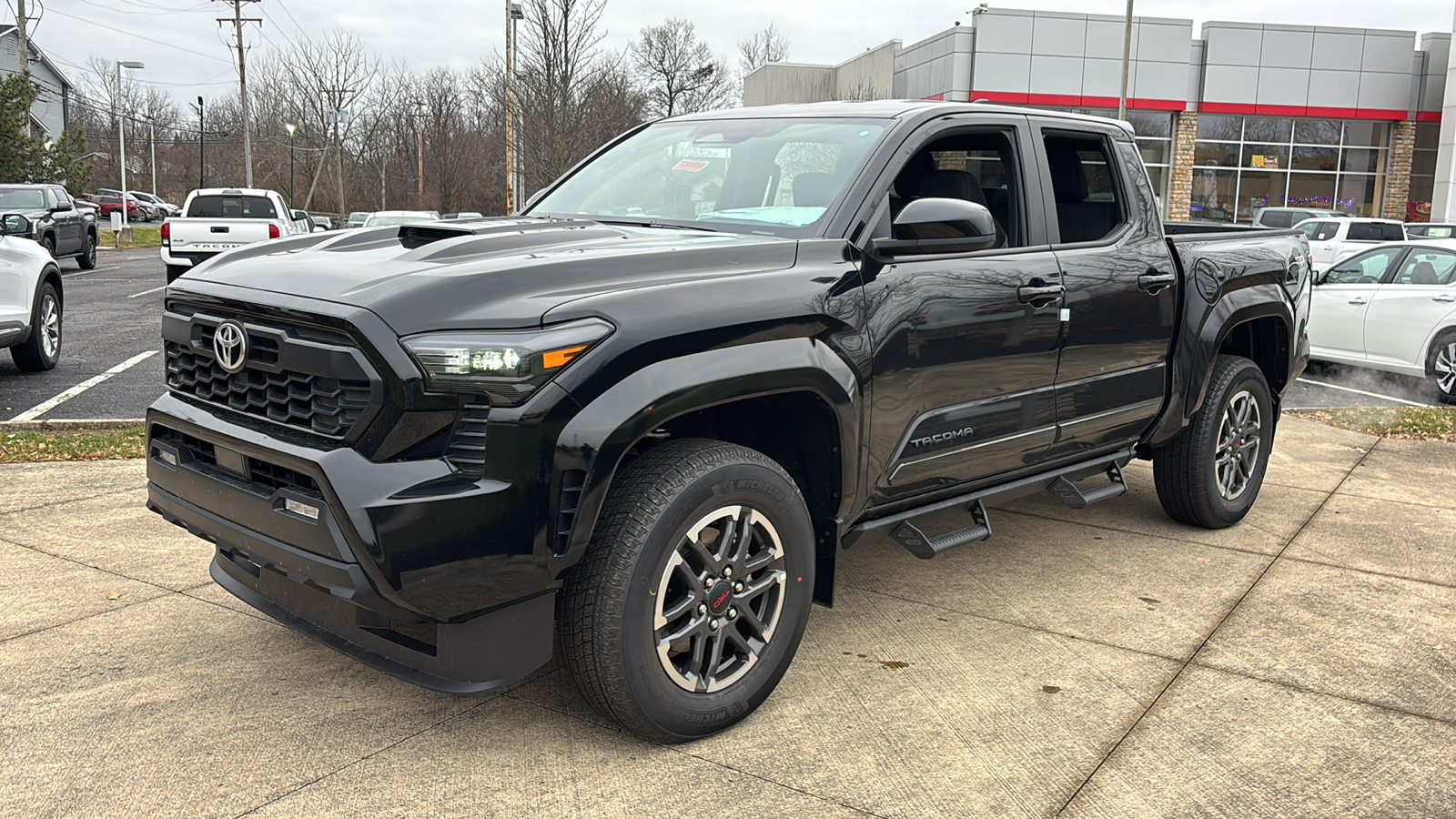 2024 Toyota Tacoma 4WD TRD Sport 41