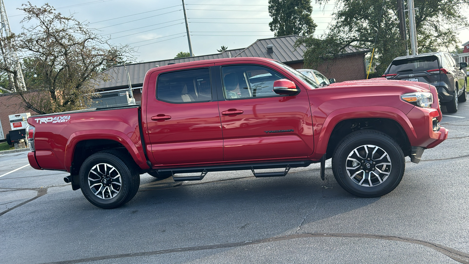 2021 Toyota Tacoma TRD Sport 3