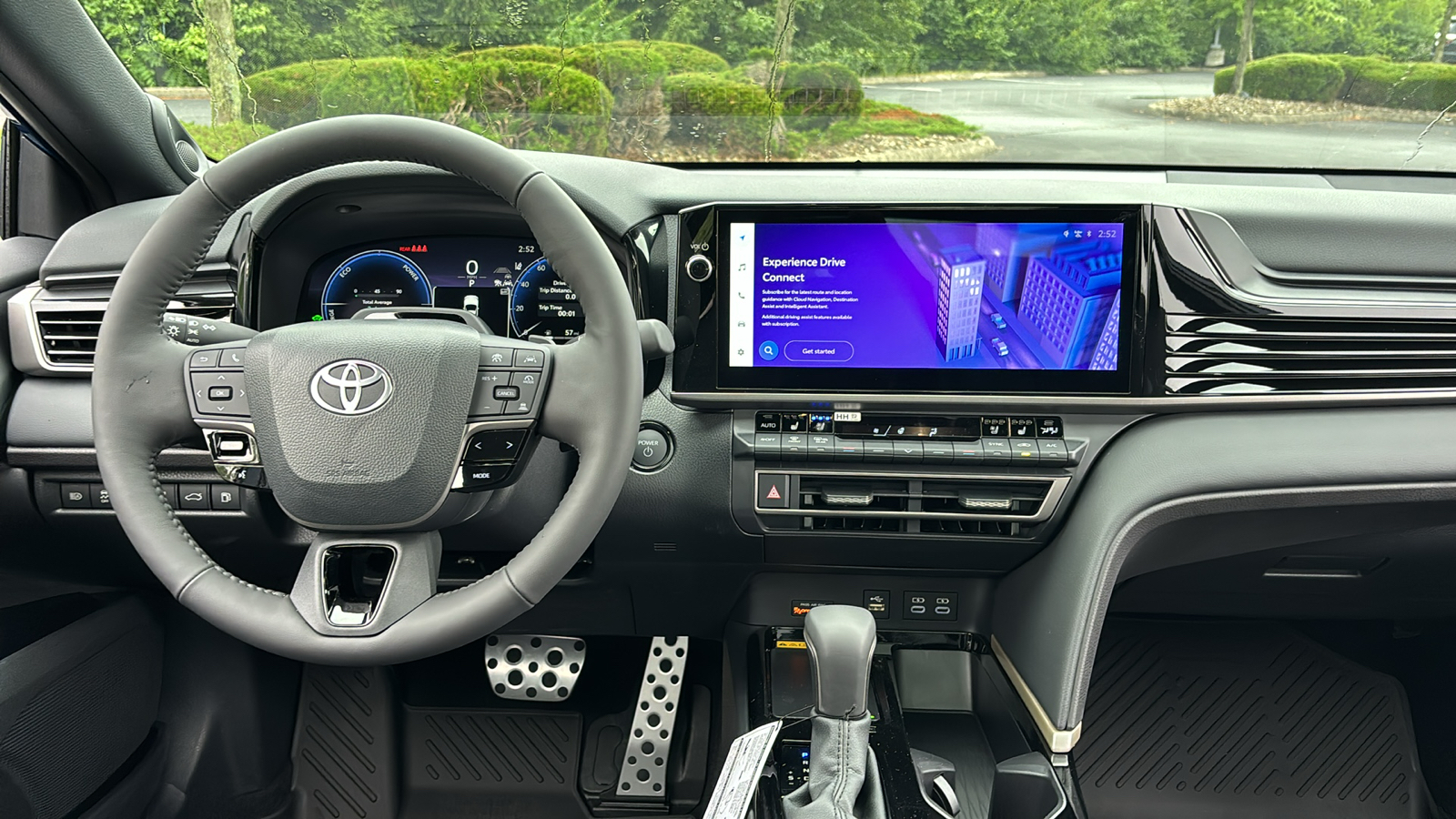 2025 Toyota Camry XSE 16