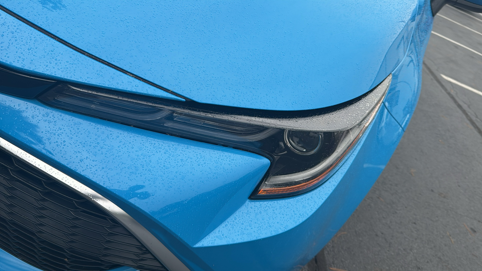 2021 Toyota Corolla Hatchback XSE 8