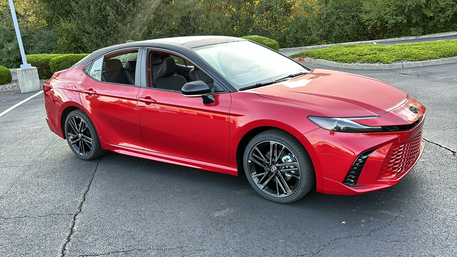 2025 Toyota Camry XSE 2