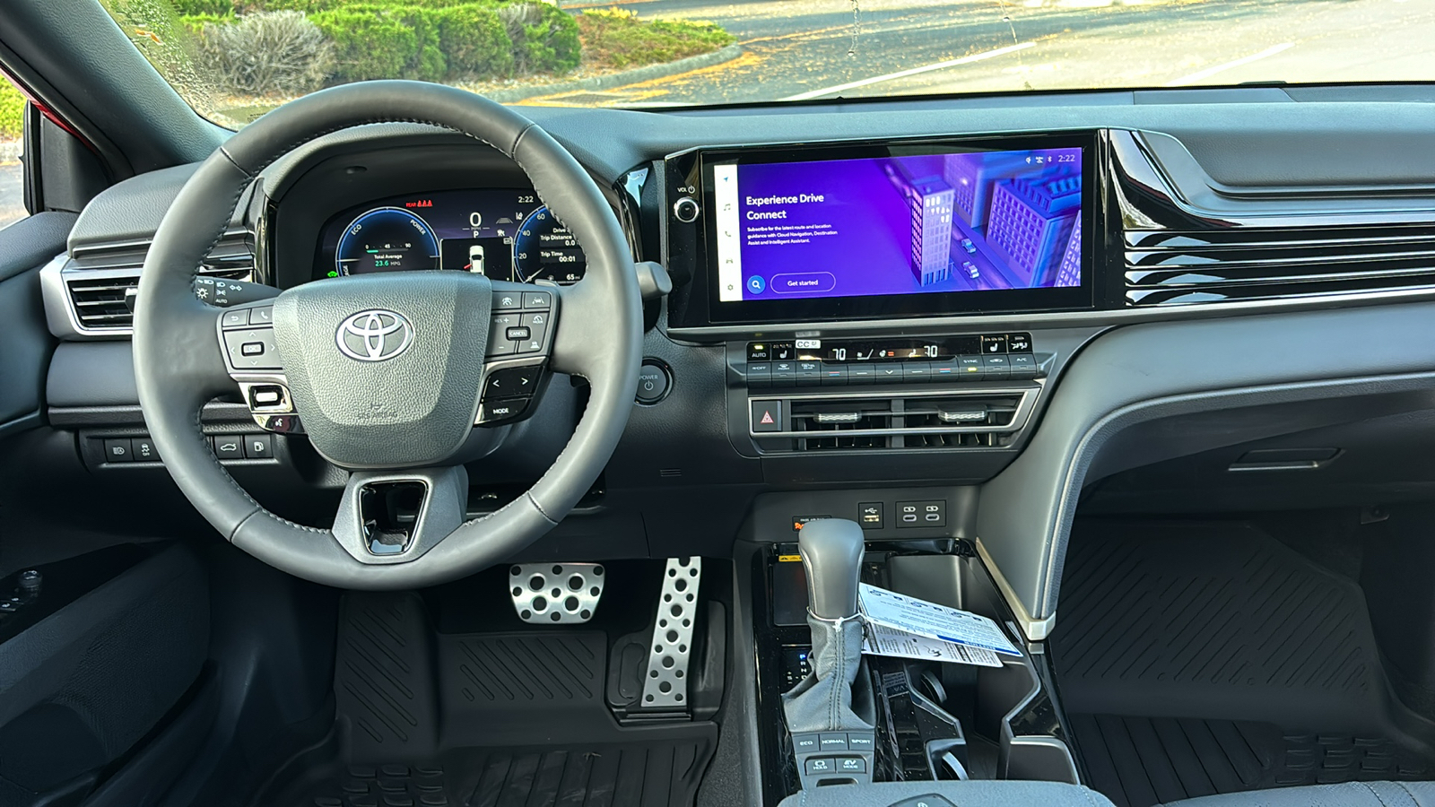 2025 Toyota Camry XSE 16