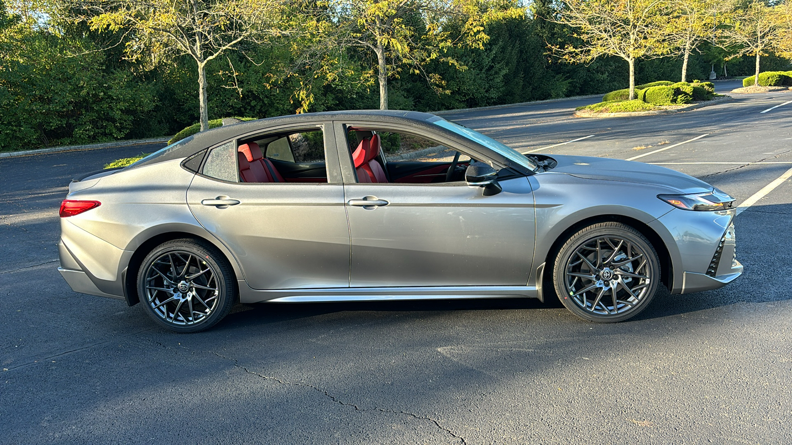 2025 Toyota Camry LE 3