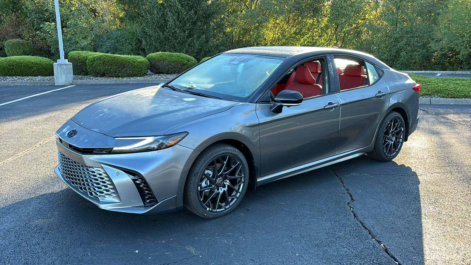 2025 Toyota Camry LE 40