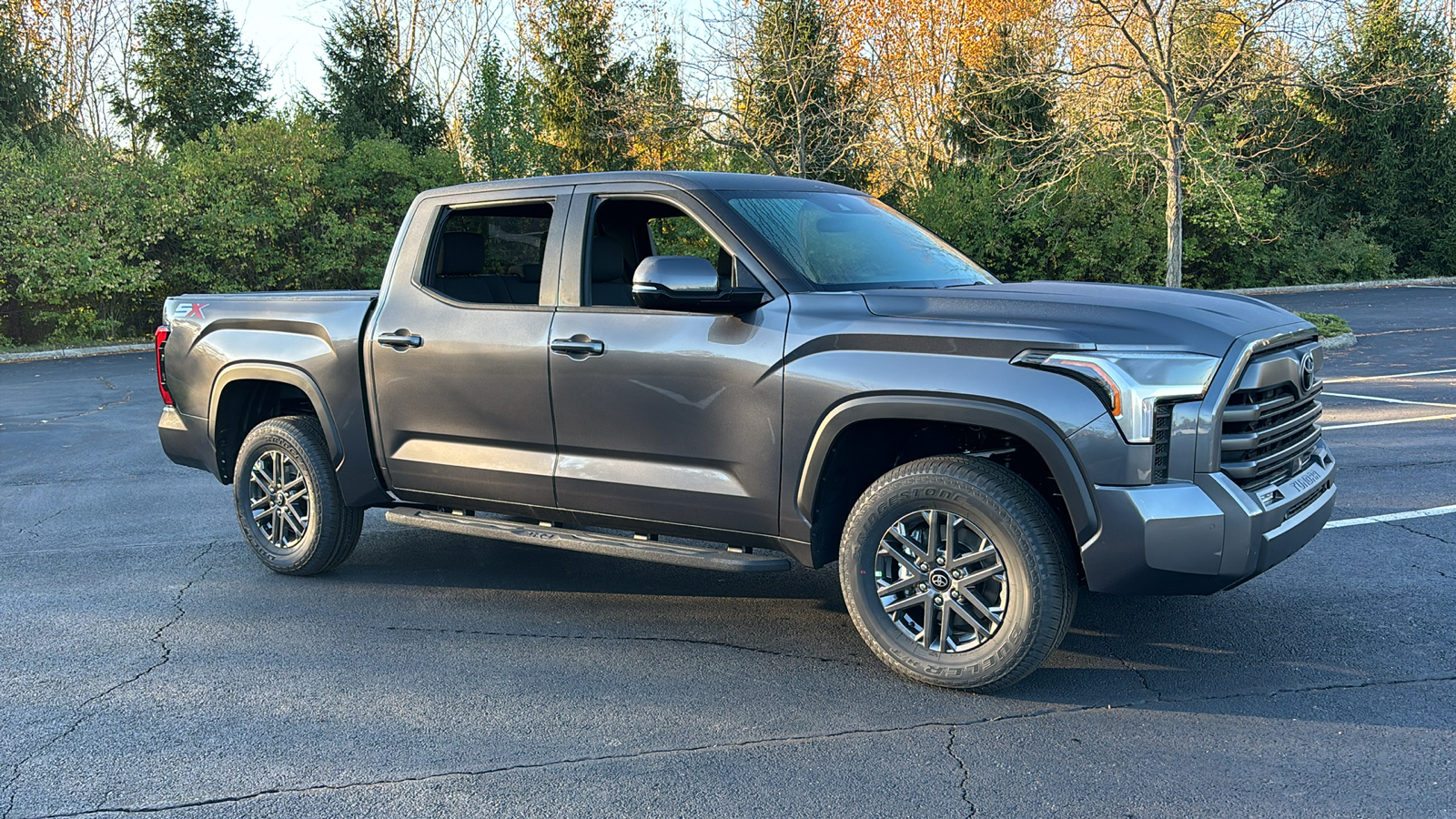 2025 Toyota Tundra 4WD SR5 2