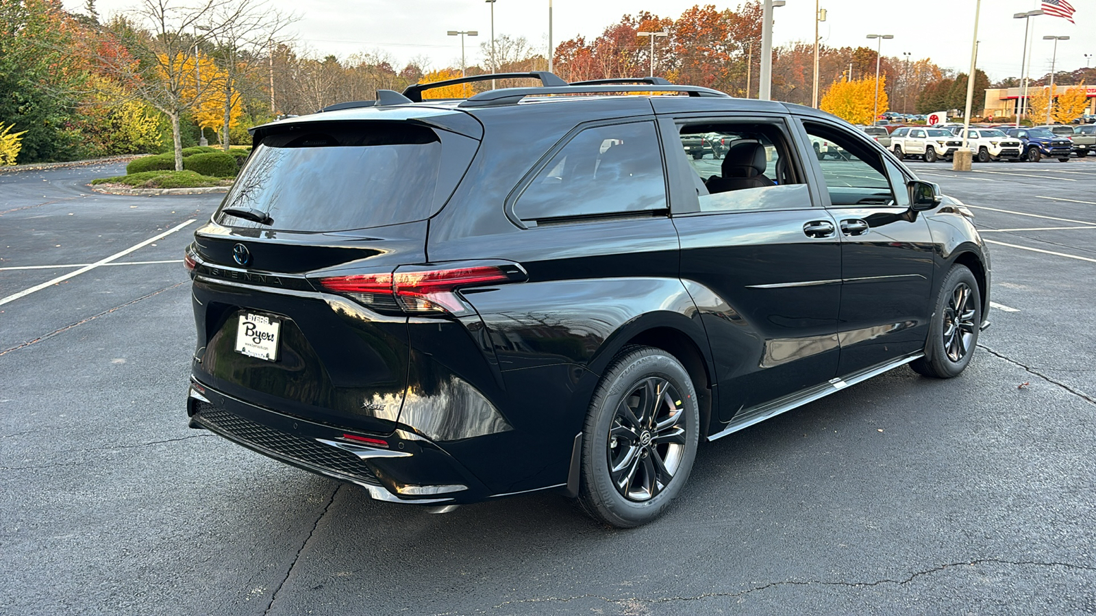 2025 Toyota Sienna XSE 10