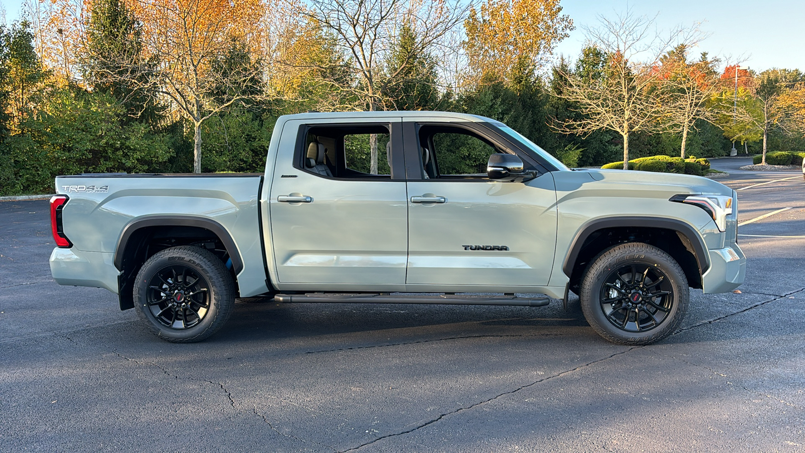 2025 Toyota Tundra 4WD Limited 3