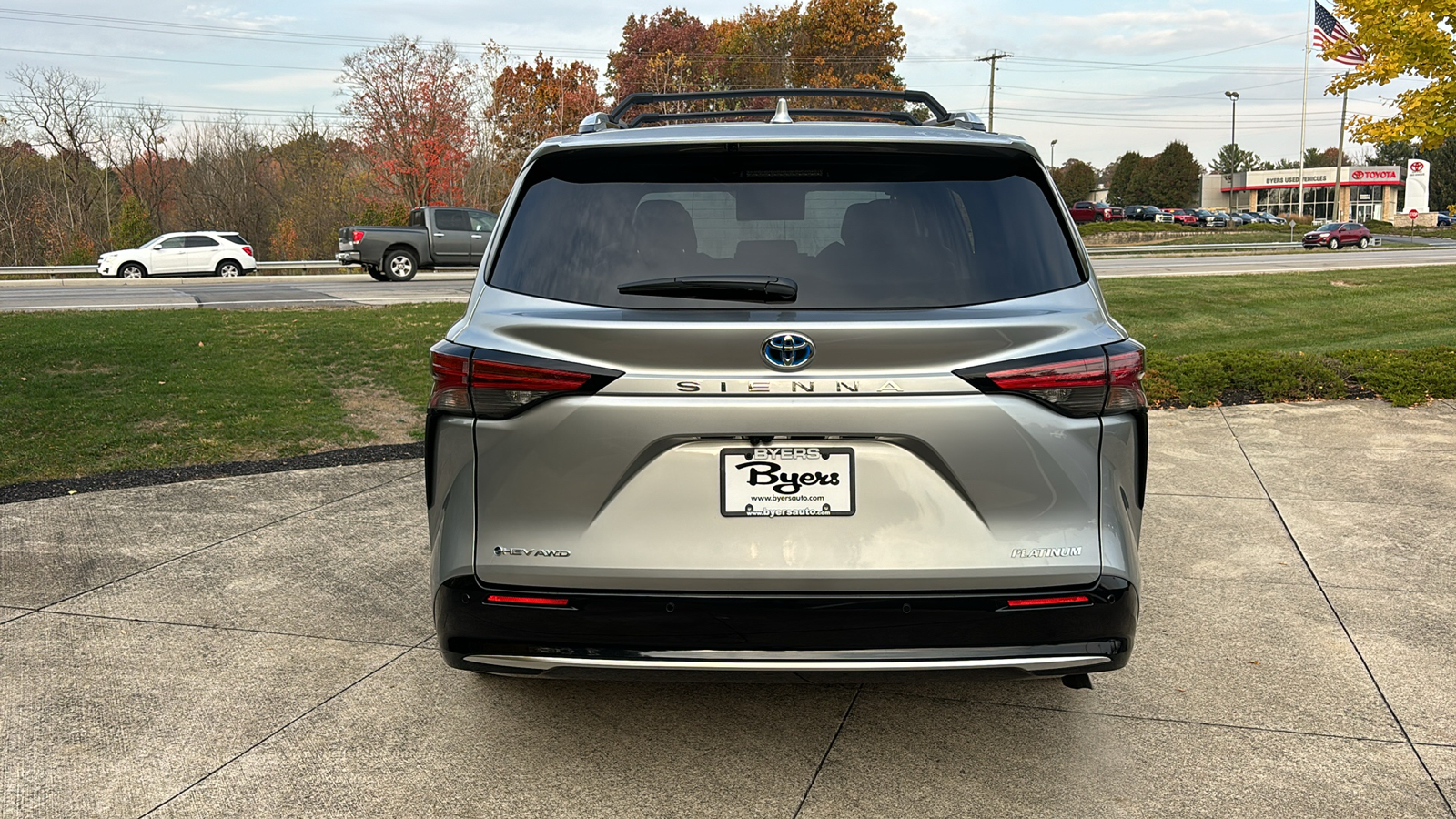 2025 Toyota Sienna Platinum 11