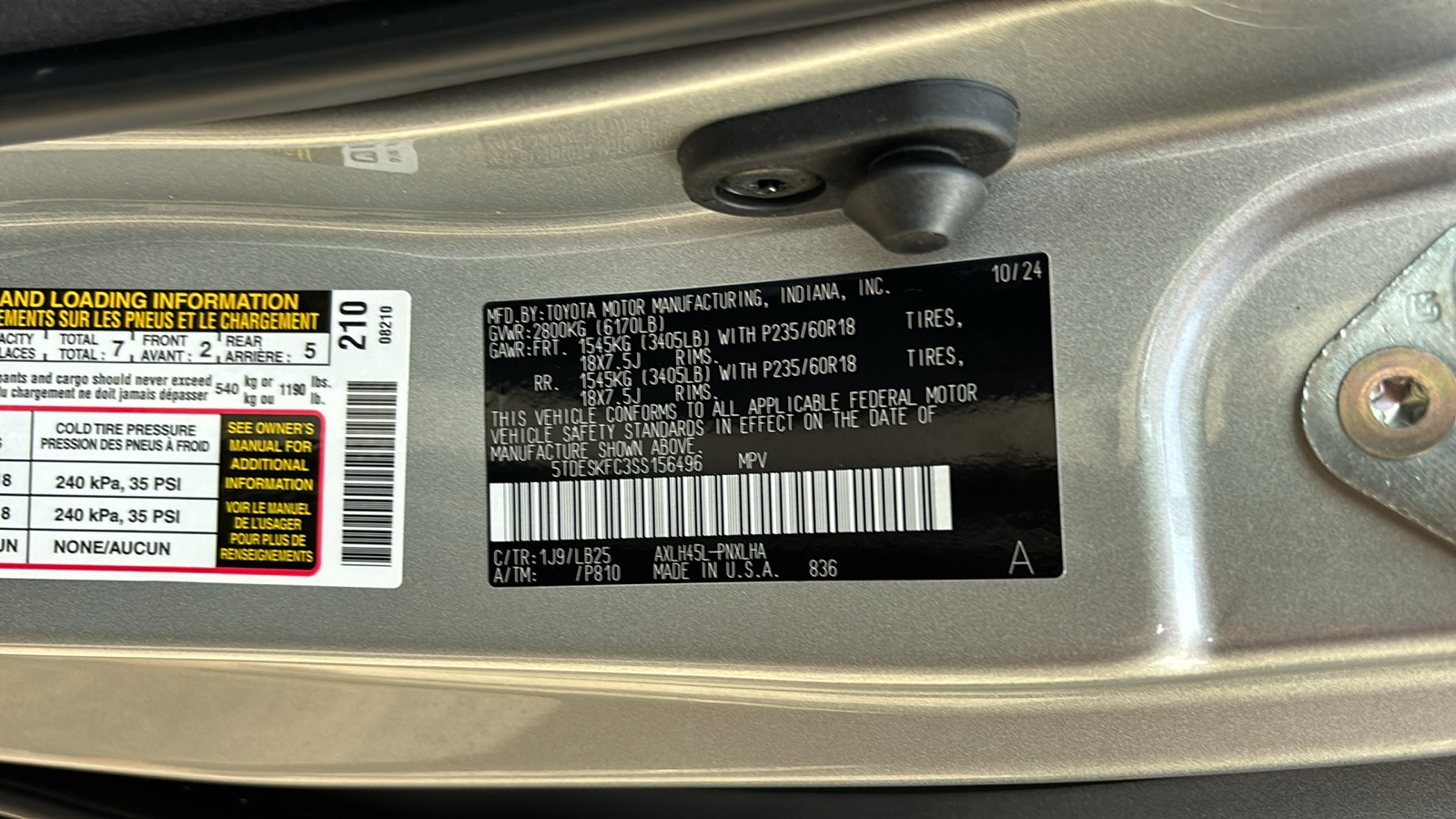 2025 Toyota Sienna Platinum 41