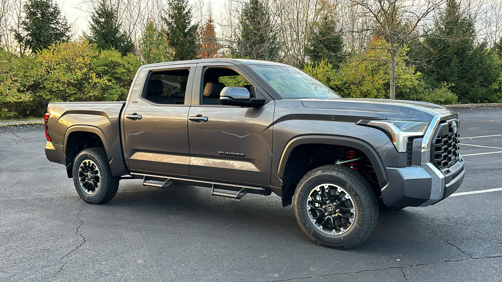 2025 Toyota Tundra 4WD SR5 2