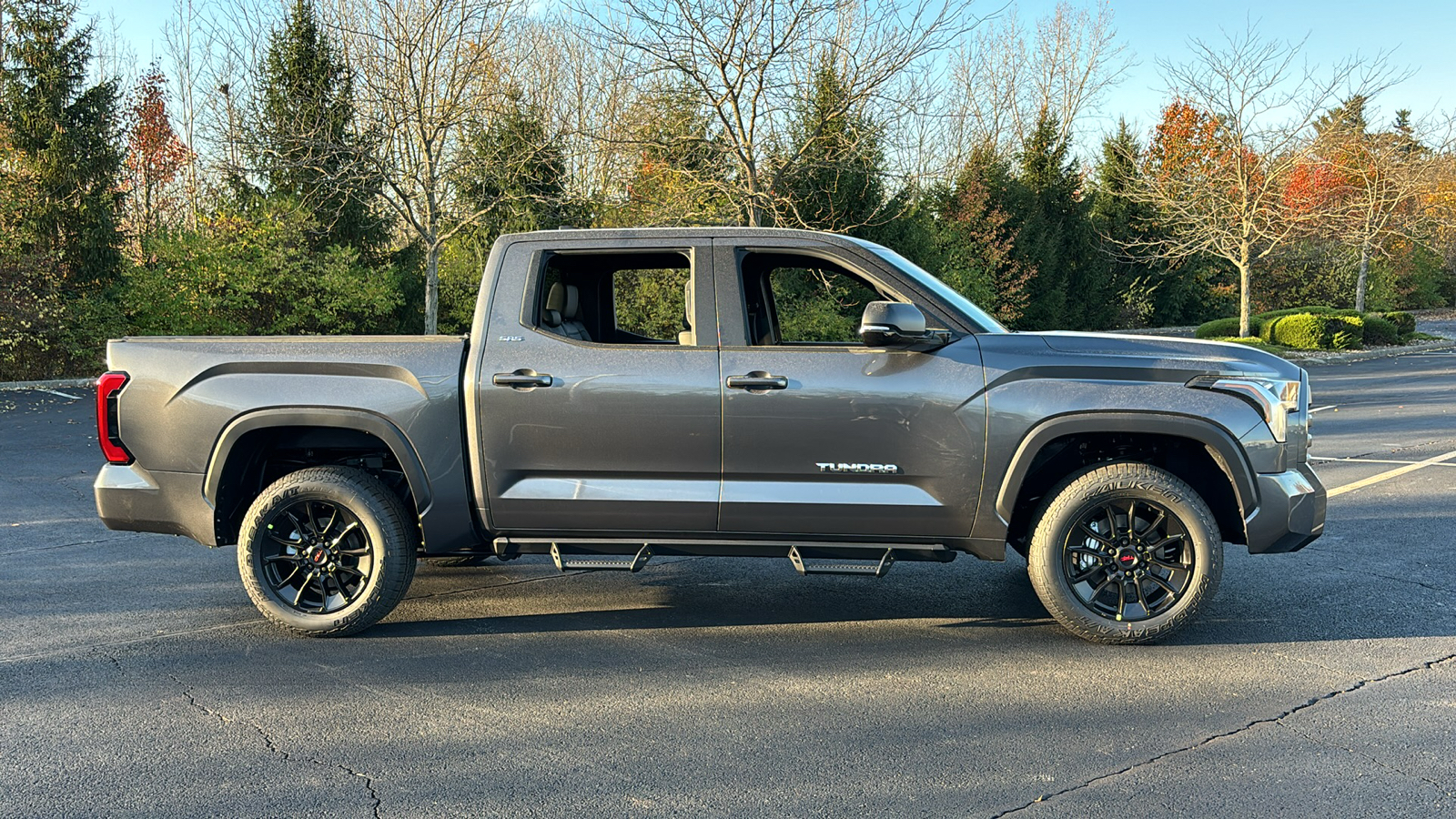 2025 Toyota Tundra 4WD SR5 3