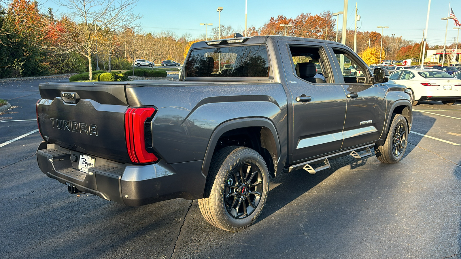 2025 Toyota Tundra 4WD SR5 10