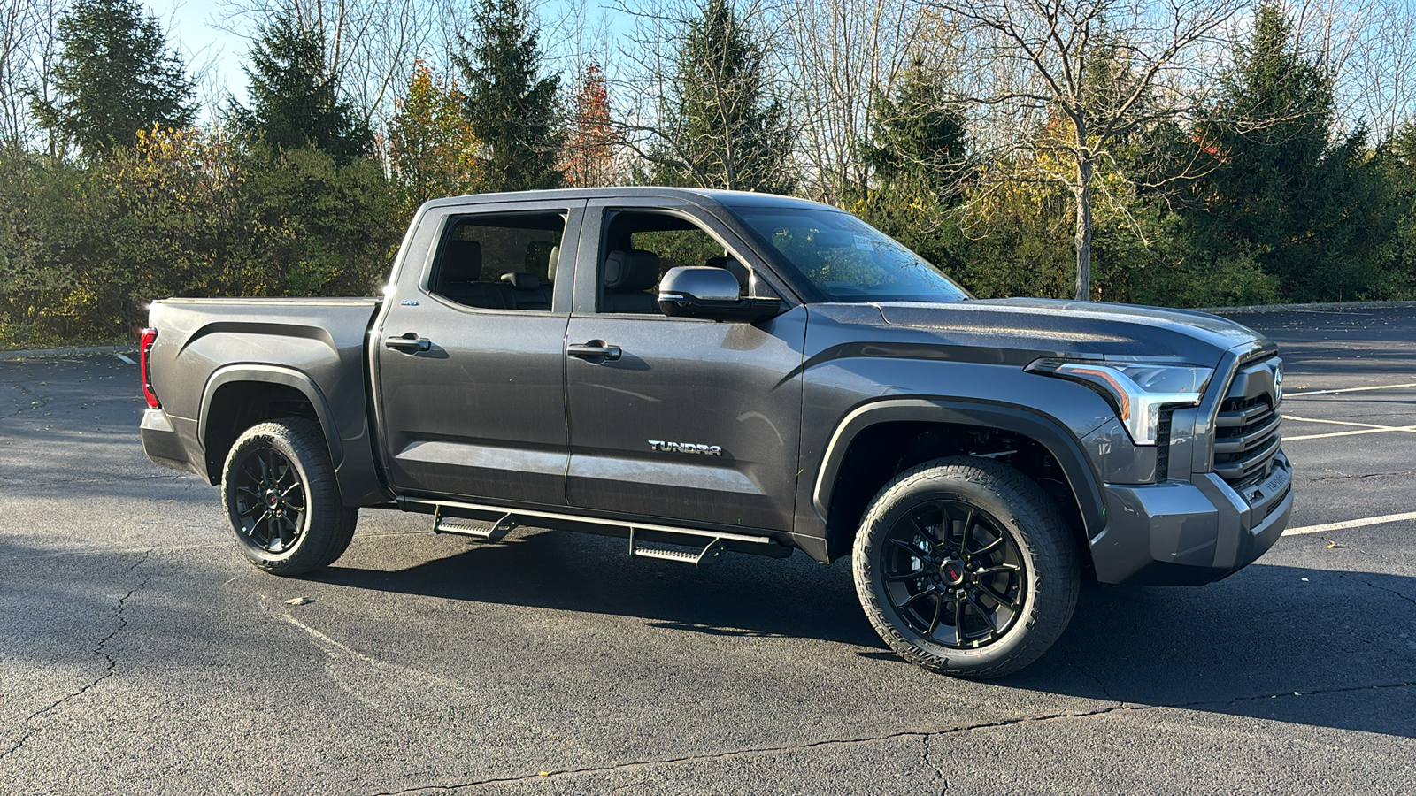 2025 Toyota Tundra 4WD SR5 2