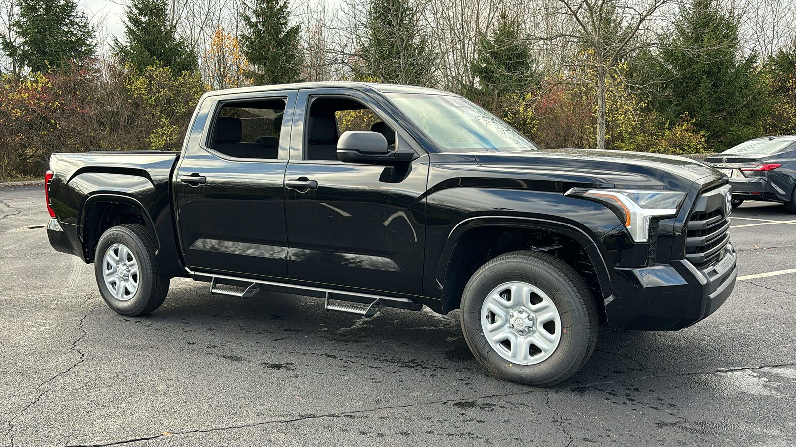 2025 Toyota Tundra 4WD SR 2