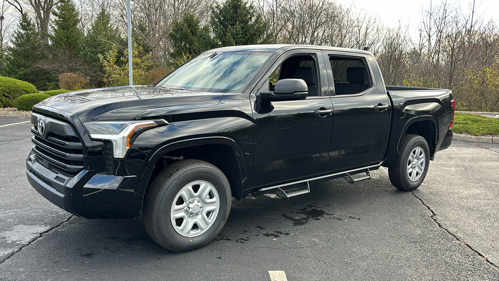 2025 Toyota Tundra 4WD SR 41