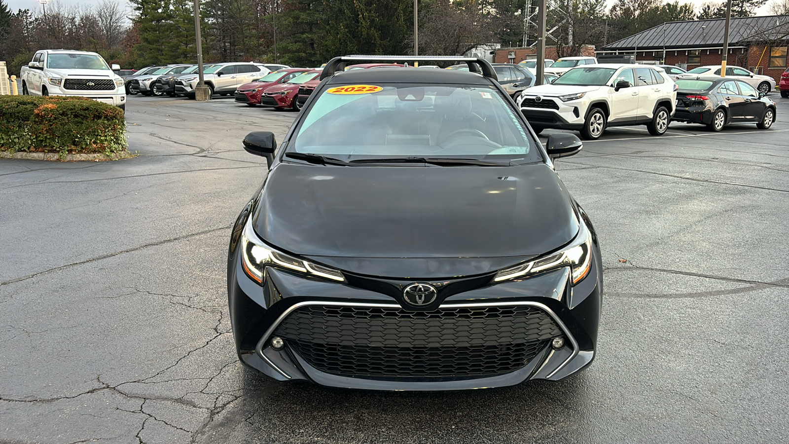 2022 Toyota Corolla Hatchback XSE 9